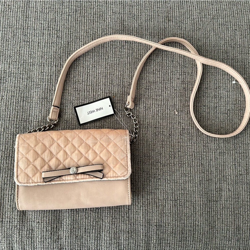 Nine West small pink cross body with removable/extendable strap